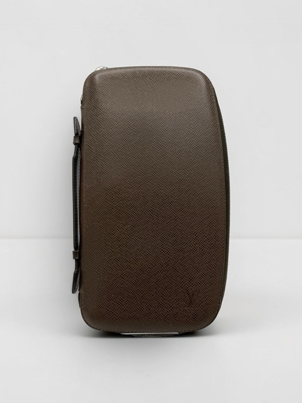 Louis Vuitton Taiga Leather Zippy Organizer Wallet Grizzly Brown Long Wallet
